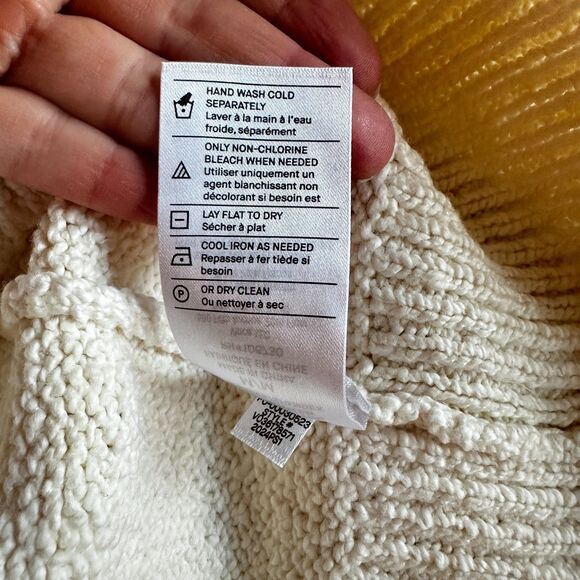 Vince Cotton Cream Sweater NWT size M - Picture 6 of 7